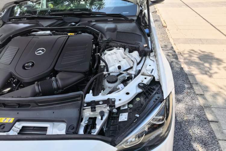 Used Mercedes-Benz C-Class 2023 C 260 L Sport Edition Engine Bay Left