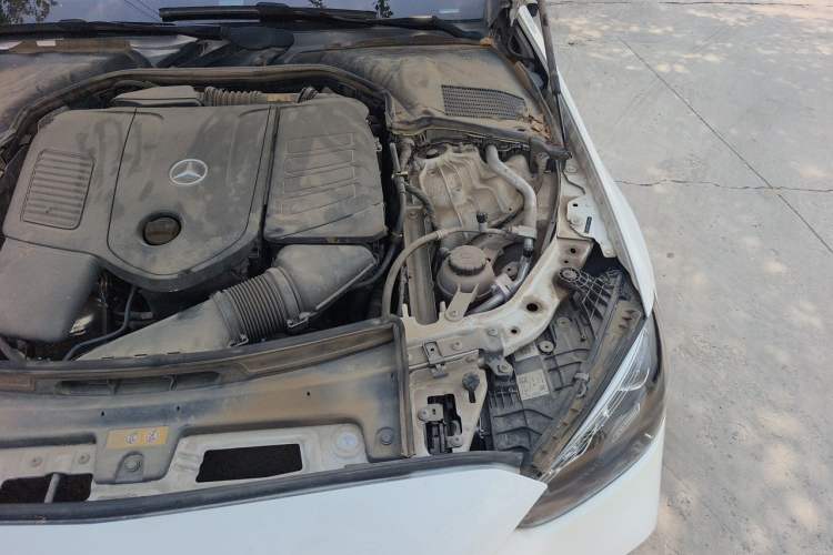 Used Mercedes-Benz C-Class 2023 C 200 L Sport Edition Engine Bay Left
