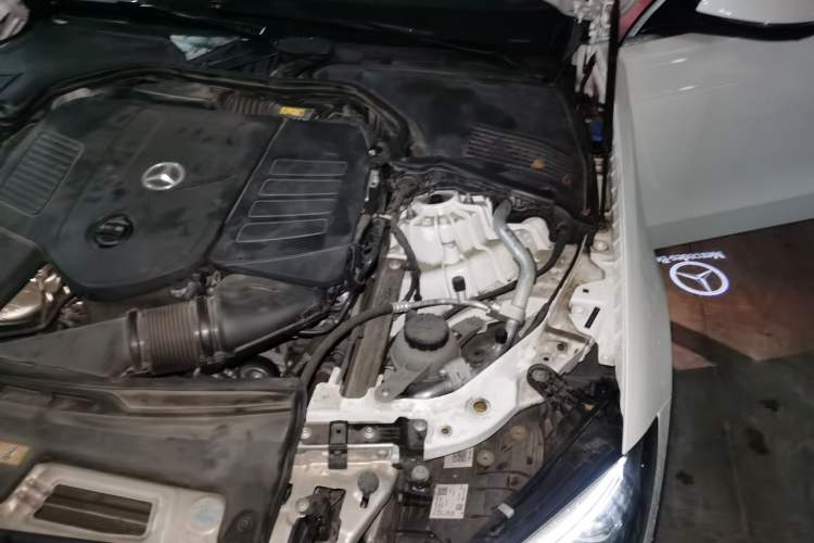 Used Mercedes-Benz C-Class 2023 C 260 L Sport Edition Engine Bay Left
