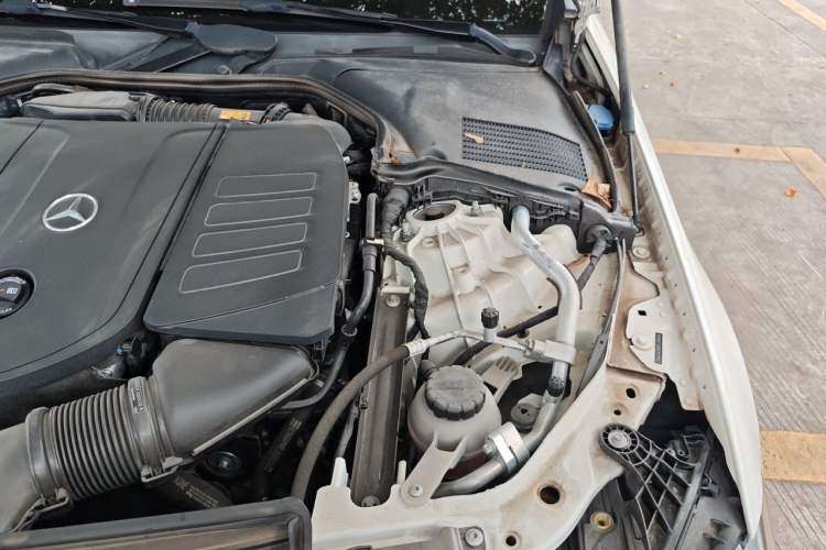 Used Mercedes-Benz C-Class 2023 Second Facelift C 260 L Engine Bay Left