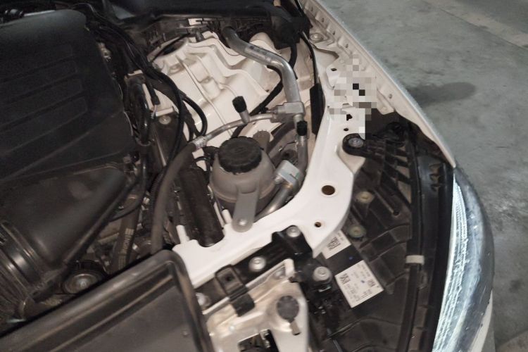 Used Mercedes-Benz C-Class 2023 Restyled C 260 L Sport Edition Engine Bay Left