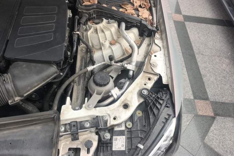 Used Mercedes-Benz C-Class 2023 Second Facelift C 260 L Sport Edition Engine Bay Left