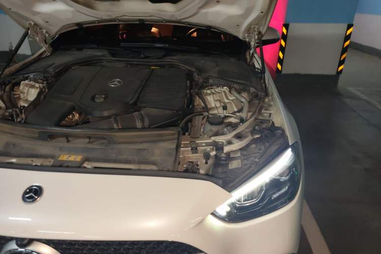 Used Mercedes-Benz C-Class 2023 Restyled C 260 L Sport Edition Engine Bay Left