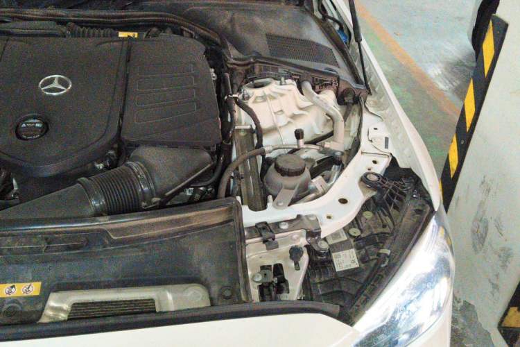 Used Mercedes-Benz C-Class 2023 C 200 L Sport Edition Engine Bay Left