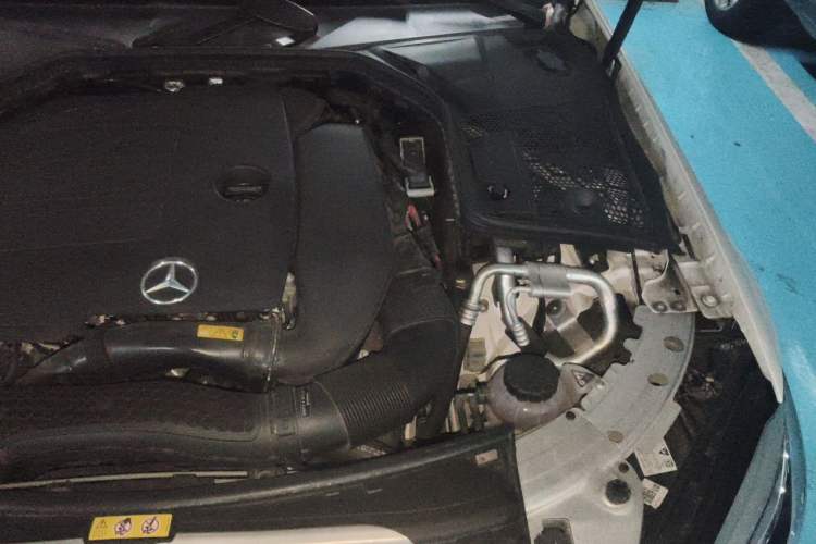 Used Mercedes-Benz C-Class 2023 C 260 Coupe Engine Bay Left