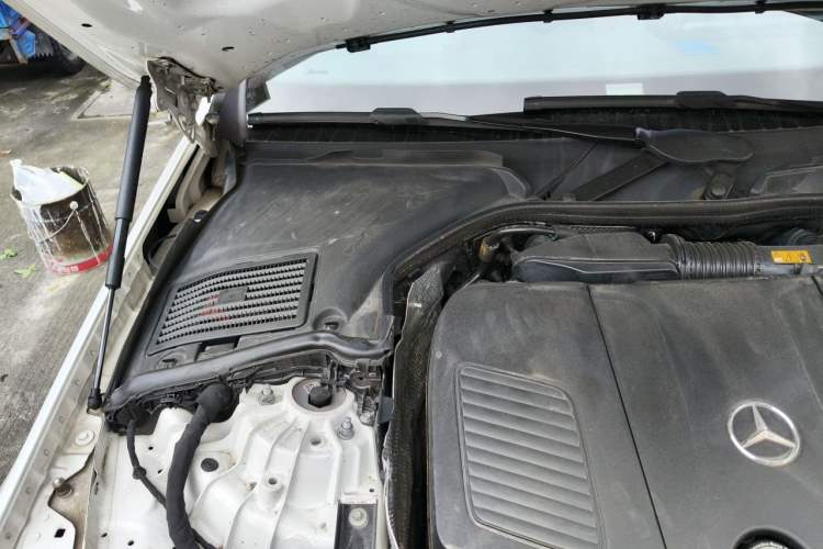 Used Mercedes-Benz C-Class 2023 Restyled C 260 L Sport Edition Engine Bay Right