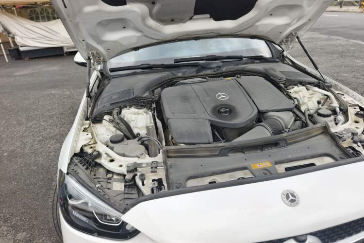 Used Mercedes-Benz C-Class 2023 C 200 L Sport Edition Engine Bay Right