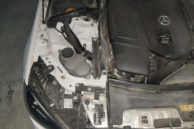 Used Mercedes-Benz C-Class 2023 Restyled C 260 L Sport Edition Engine Bay Right