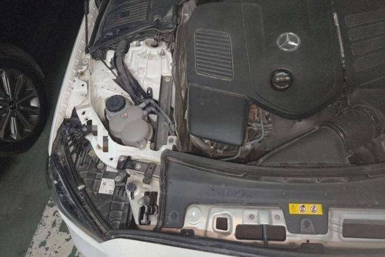 Used Mercedes-Benz C-Class 2023 C 200 L Sport Edition Engine Bay Right