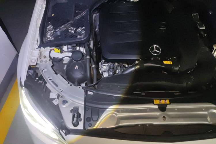Used Mercedes-Benz C-Class 2023 C 260 Coupe Engine Bay Right