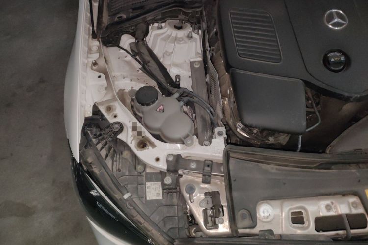 Used Mercedes-Benz C-Class 2023 Second Facelift C 260 L Starry Night Sports Edition Engine Bay Right