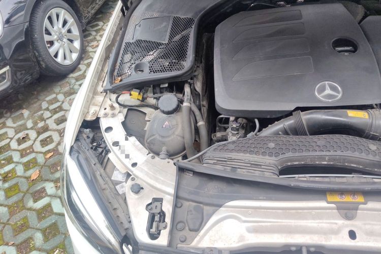 Used Mercedes-Benz C-Class 2023 C 260 Coupe Engine Bay Right