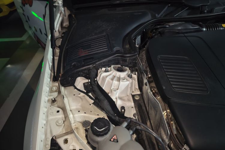 Used Mercedes-Benz C-Class 2023 C 260 L Sport Edition Engine Bay Right