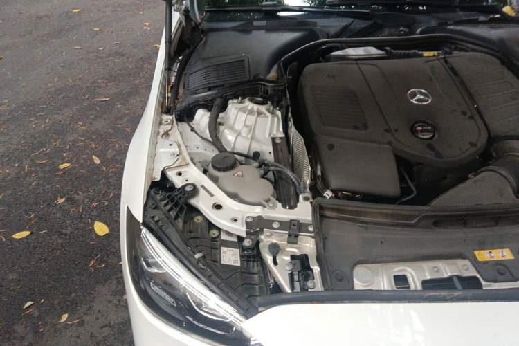 Used Mercedes-Benz C-Class 2023 Restyled C 260 L Sport Edition Engine Bay Right