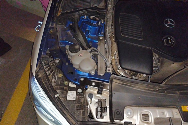 Used Mercedes-Benz C-Class 2023 C 260 L Sport Edition Engine Bay Right