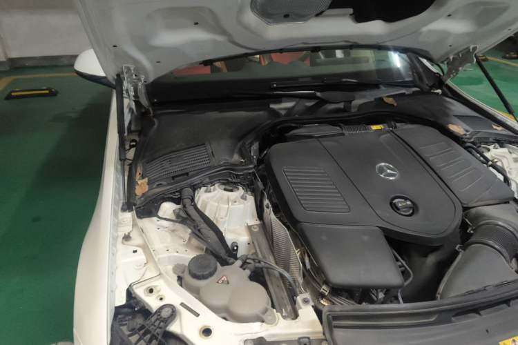 Used Mercedes-Benz C-Class 2023 Restyled C 260 L Sport Edition Engine Bay Right