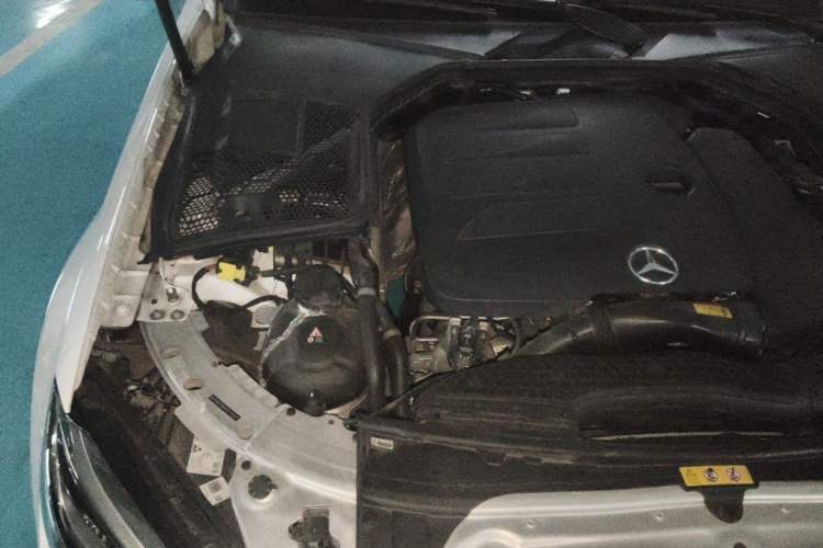 Used Mercedes-Benz C-Class 2023 C 260 Coupe Engine Bay Right