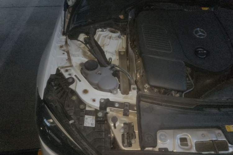 Used Mercedes-Benz C-Class 2023 C 260 L Engine Bay Right