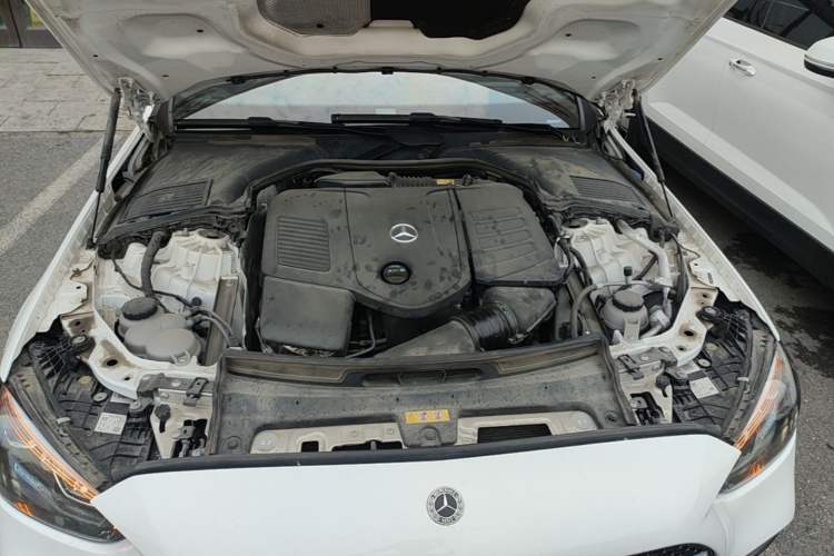 Used Mercedes-Benz C-Class 2023 Revised C 200 L Sport Edition Engine Bay