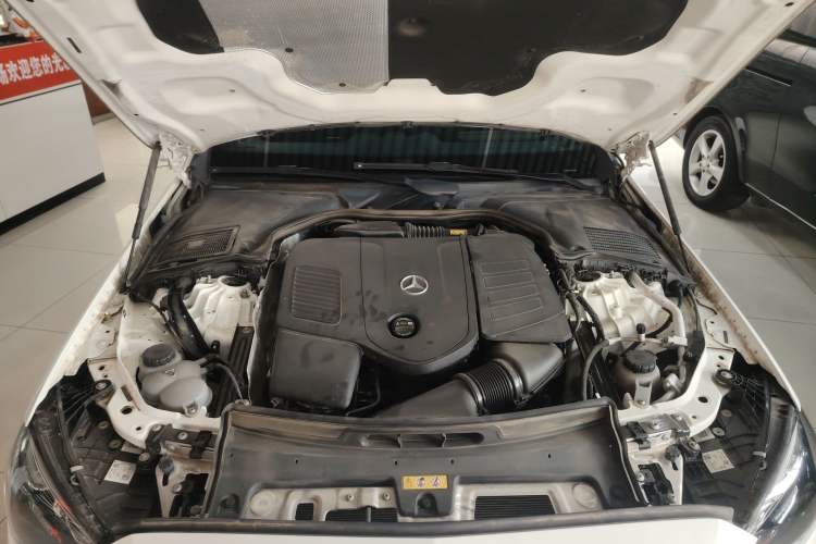 Used Mercedes-Benz C-Class 2023 C 200 L Sport Edition Engine Bay