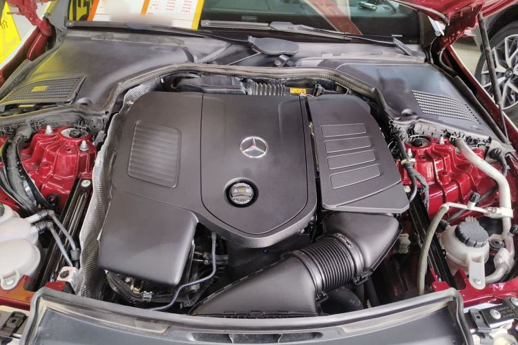 Used Mercedes-Benz C-Class 2023 C 200 L Sport Edition Engine Bay