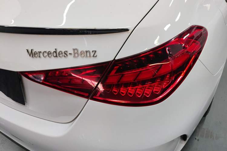 Used Mercedes-Benz C-Class 2023 Restyled C 260 L Night Edition Sports Version Exterior 3