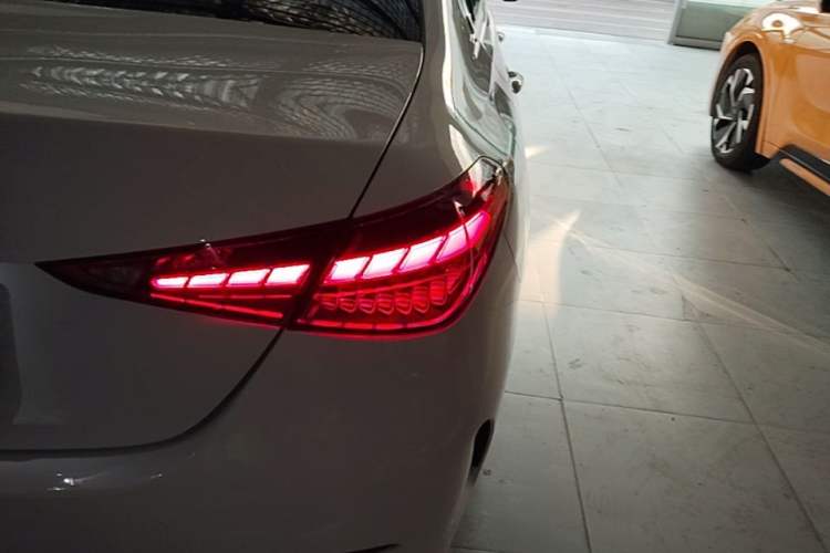 Used Mercedes-Benz C-Class 2023 Revised C 200 L Sport Edition Exterior 3
