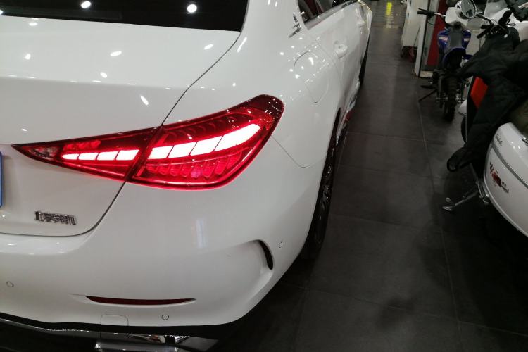 Used Mercedes-Benz C-Class 2023 C 200 L Sport Edition Exterior 3