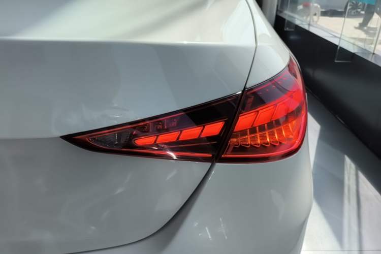 Used Mercedes-Benz C-Class 2023 Second Facelift C 260 L Sport Edition Exterior 3