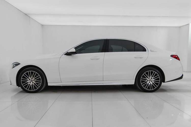 Used Mercedes-Benz C-Class 2023 Second Facelift C 260 L Sport Edition Exterior 3