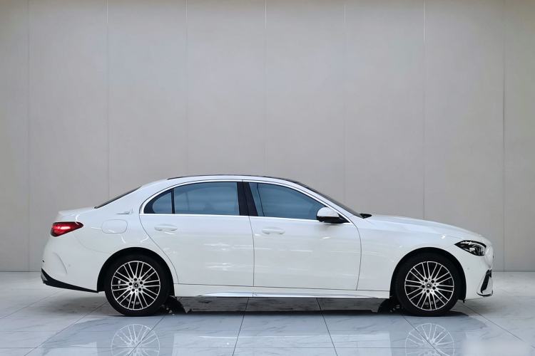 Used Mercedes-Benz C-Class 2023 Restyled C 260 L Sport Edition Exterior 3