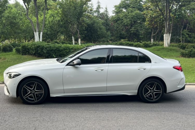 Used Mercedes-Benz C-Class 2023 C 260 L Bright Night Sports Edition Exterior 3