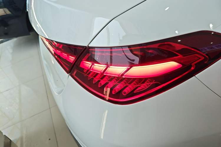 Used Mercedes-Benz C-Class 2023 Second Facelift C 260 L Sport Edition Exterior 3