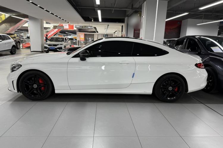 Used Mercedes-Benz C-Class 2023 C 260 Coupe Exterior 3