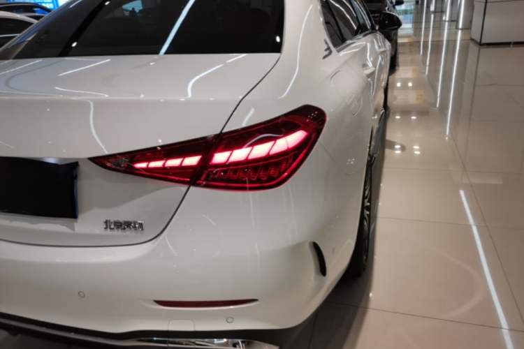 Used Mercedes-Benz C-Class 2023 Second Facelift C 260 L Sport Edition Exterior 3