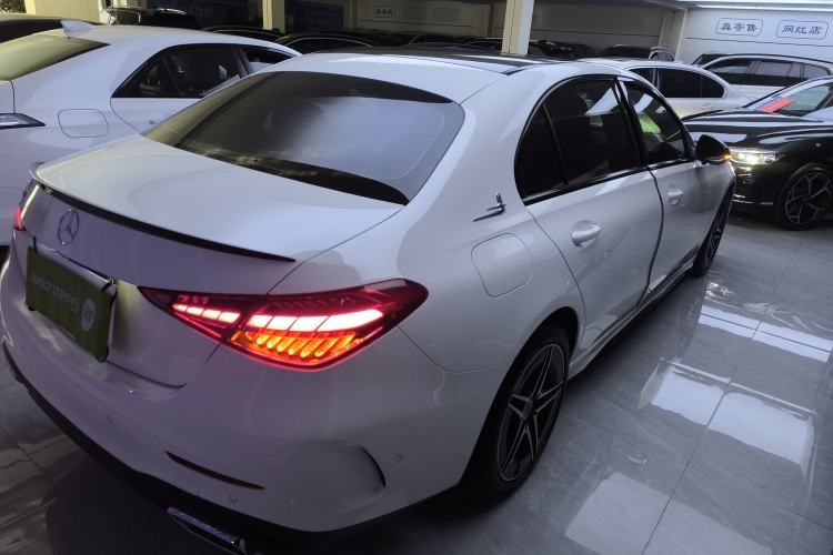 Used Mercedes-Benz C-Class 2023 Restyled C 260 L Night Edition Sports Version Exterior 3