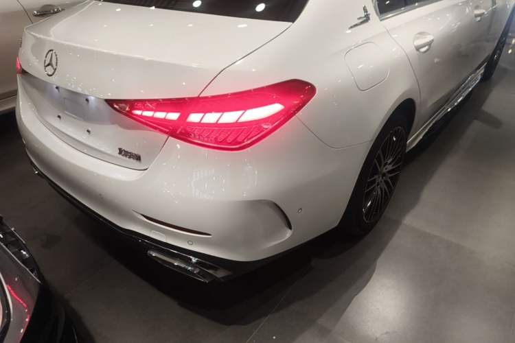 Used Mercedes-Benz C-Class 2023 Restyled C 260 L Sport Edition Exterior 3