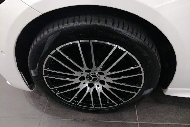 Used Mercedes-Benz C-Class 2023 C 200 L Sport Edition Exterior 4