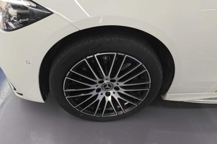 Used Mercedes-Benz C-Class 2023 C 260 L Sport Edition Exterior 4