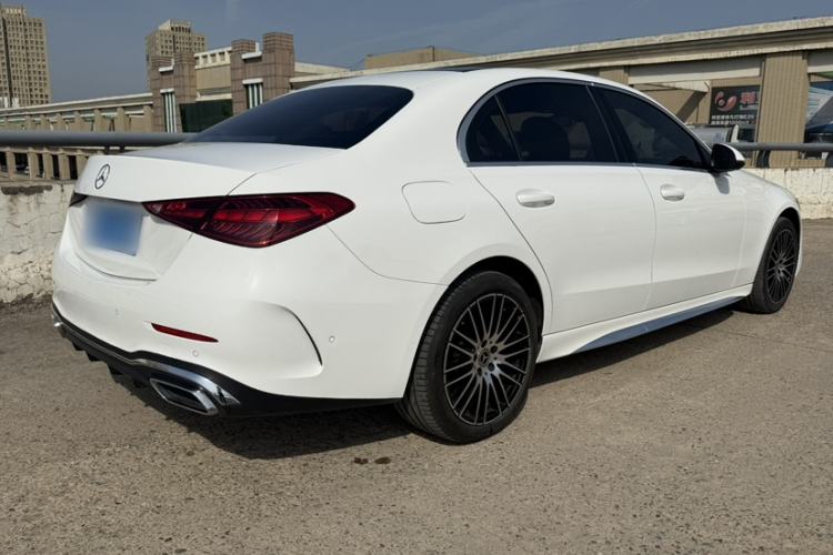 Used Mercedes-Benz C-Class 2023 Restyled C 260 L Sport Edition Exterior 4