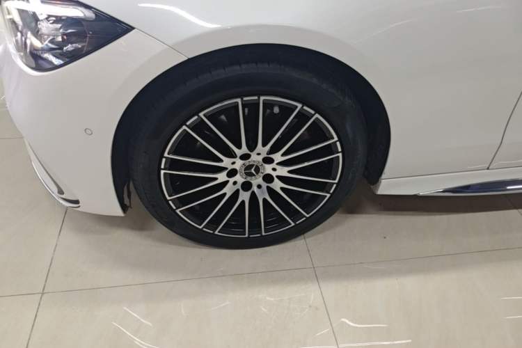 Used Mercedes-Benz C-Class 2023 C 200 L Sport Edition Exterior 4