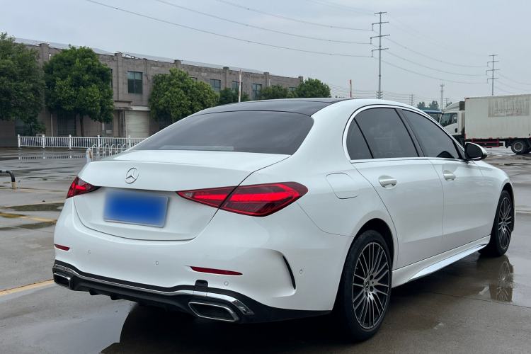 Used Mercedes-Benz C-Class 2023 Restyled C 260 L Sport Edition Exterior 4