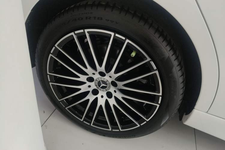 Used Mercedes-Benz C-Class 2023 C 200 L Sport Edition Exterior 5