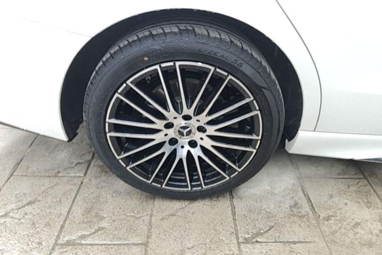 Used Mercedes-Benz C-Class 2023 C 260 L Sport Edition Exterior 5