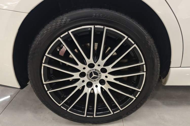 Used Mercedes-Benz C-Class 2023 C 260 L Sport Edition Exterior 5