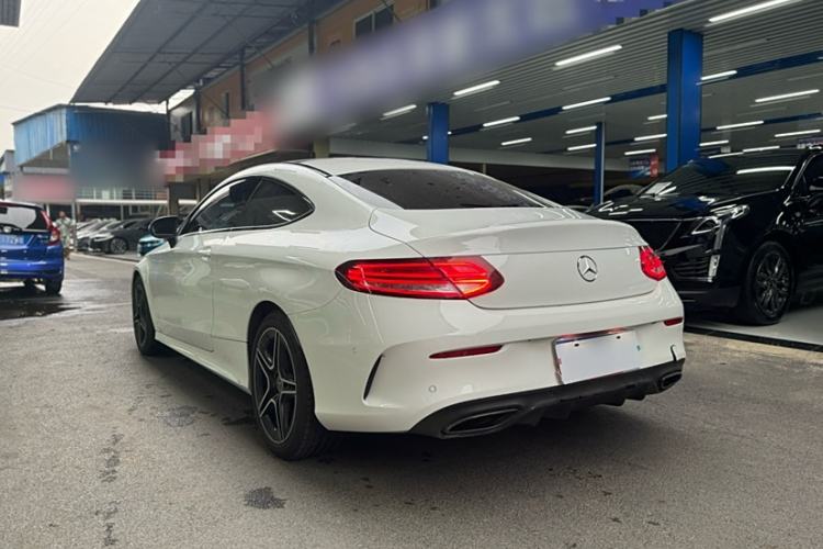 Used Mercedes-Benz C-Class 2023 C 260 Coupe Exterior 5