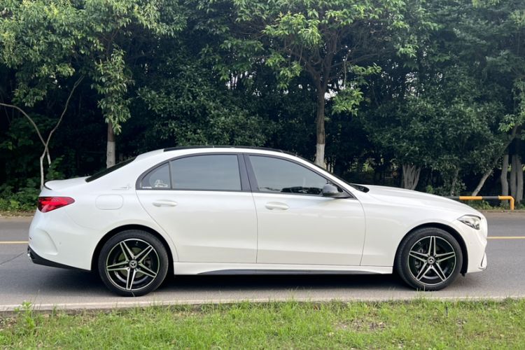 Used Mercedes-Benz C-Class 2023 C 260 L Bright Night Sports Edition Exterior 5
