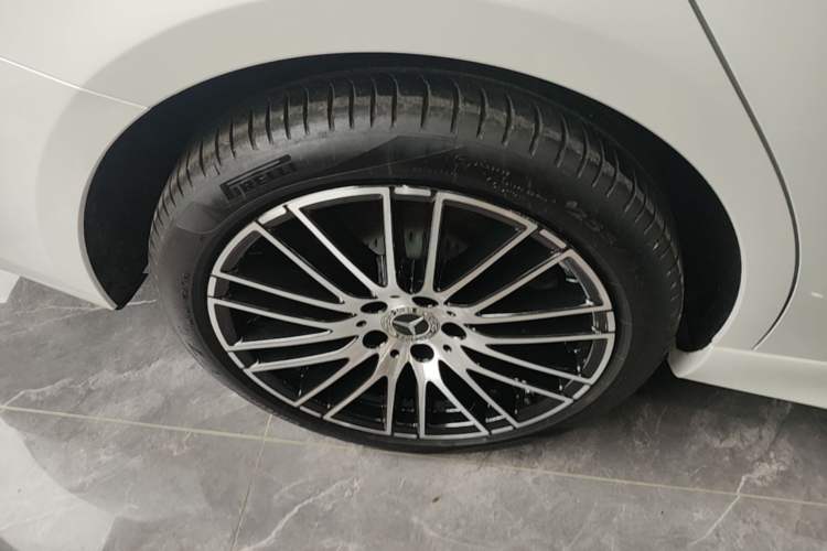 Used Mercedes-Benz C-Class 2023 Revised C 200 L Sport Edition Exterior 5