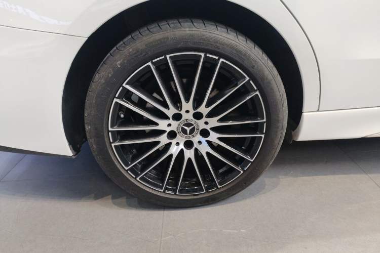 Used Mercedes-Benz C-Class 2023 C 260 L Sport Edition Exterior 5