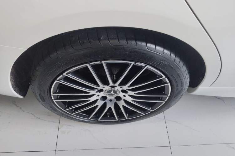 Used Mercedes-Benz C-Class 2023 C 260 L Sport Edition Exterior 5